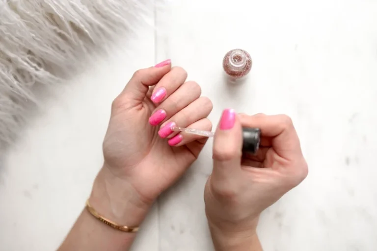 How to Remove Nail Polish Without Remover